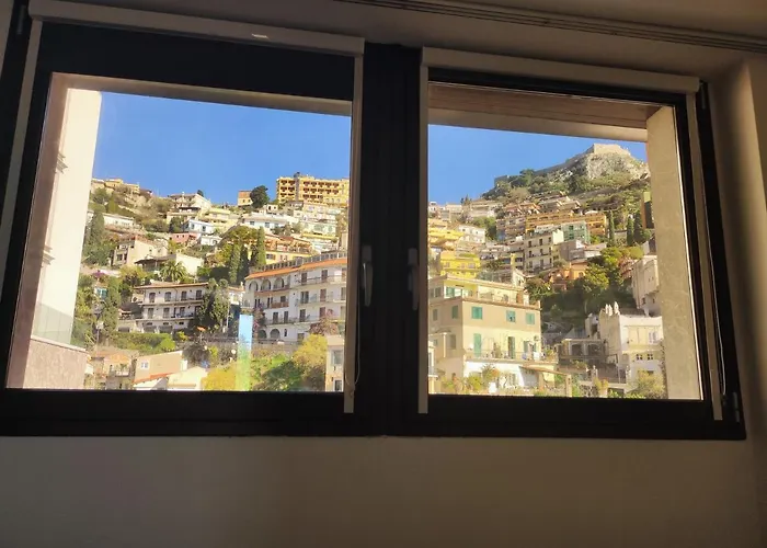 Taormina Terrace sea view